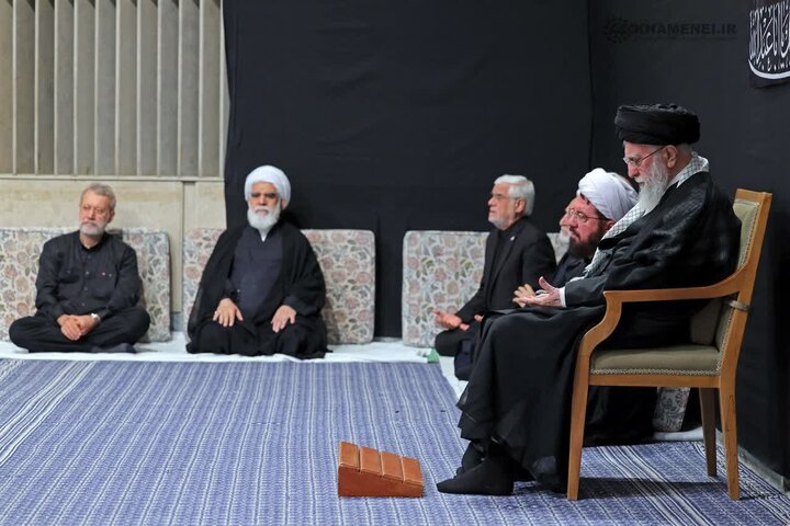 Qatar’s Al Jazeera Covers Leader of the Revolution’s Presence at Ashura Night Ceremony + Video