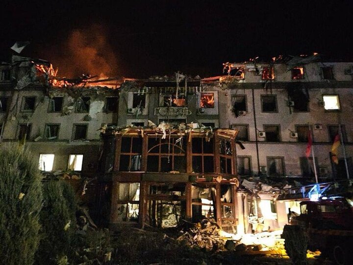 Russian Attack on Ukrainian Military Base Leaves 21 Dead and Wounded