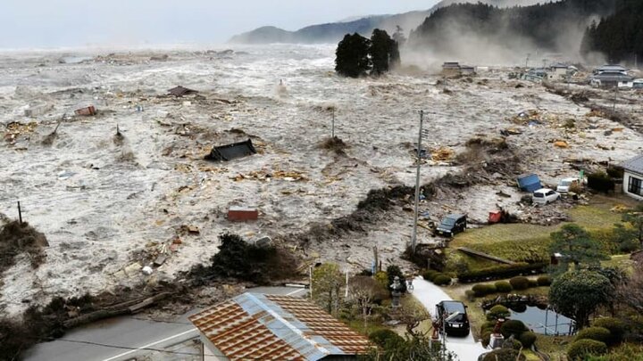 Tsunami Approaching California Shores
