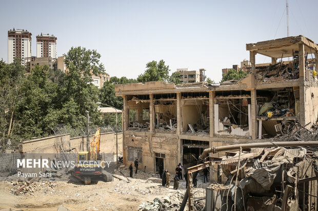 Amnesty International: Israel’s Attack on Evin Must Be Investigated as a War Crime