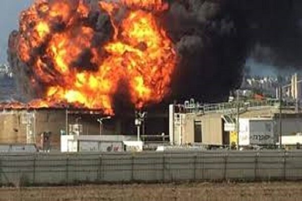 Dangerous Chemical Leak Reported at Haifa Refinery