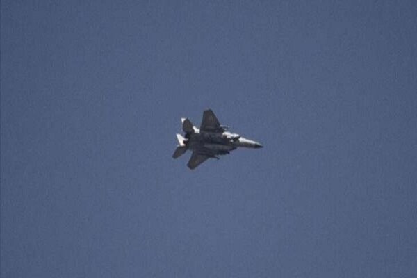 Israeli Regime Continues Airstrikes and Artillery Attacks on Gaza