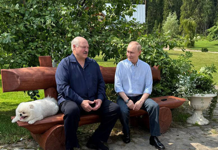 Putin and Lukashenko Hold Informal Meeting on Valaam Island + Video